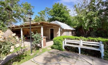 VENTA CASA A RECICLAR PILETA PARADA ROBLES