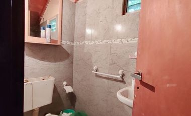 VENTA CASA A RECICLAR PILETA PARADA ROBLES