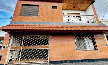 VENTA PH TIPO CASA  4 AMB APTO CREDITO PERMUTA