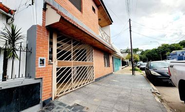 VENTA PH TIPO CASA  4 AMB APTO CREDITO PERMUTA