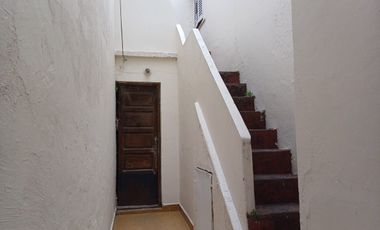 Venta De PH  Planta Baja, Av Alvarez Thomas Al1200