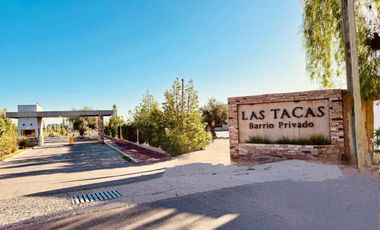 Oportunidad en Barrio Privado Las Tacas 1, Maipú
