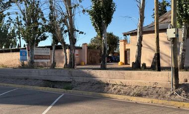 Oportunidad en Barrio Privado Las Tacas 1, Maipú