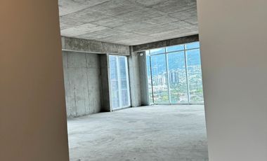 OFICINA EN VENTA ZONA SANTA MARIA, TORRE VINTA