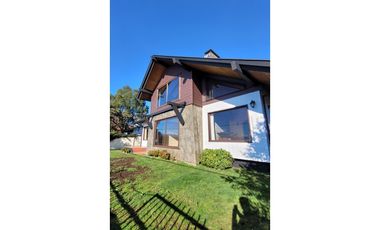 Oportunidad Única Casa/Oficina con Vistas Inigualables