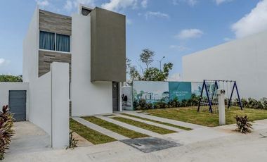 Casa en Venta de 3 Habitaciones en Playa del Carmen