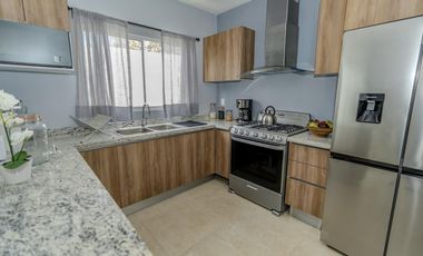 Casa en Venta de 3 Habitaciones en Playa del Carmen