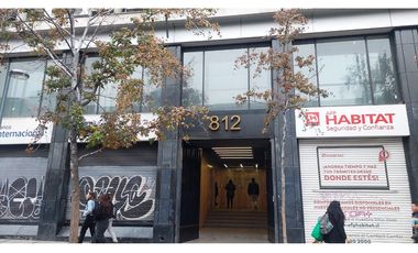 VENTA OFICINA EN MONEDA 2 PRIVADOS 2BAÑOS