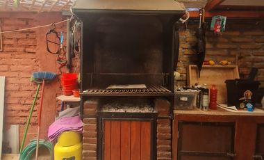 OPORTUNIDAD IMPERDIBLE – CASA EN VENTA- SAN FRANCISCO DE MOSTAZAL