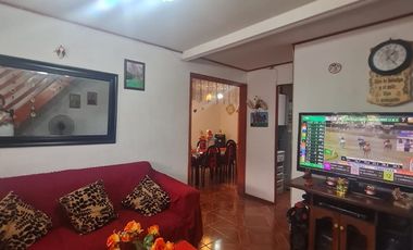 OPORTUNIDAD IMPERDIBLE – CASA EN VENTA- SAN FRANCISCO DE MOSTAZAL