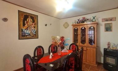 OPORTUNIDAD IMPERDIBLE – CASA EN VENTA- SAN FRANCISCO DE MOSTAZAL