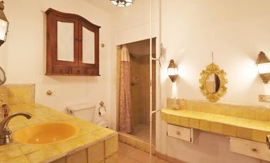 CASA EN VENTA EN MORELIA, ZONA SANTA MARÍA