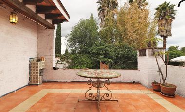 CASA EN VENTA EN MORELIA, ZONA SANTA MARÍA