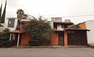 CASA EN VENTA EN MORELIA, ZONA SANTA MARÍA