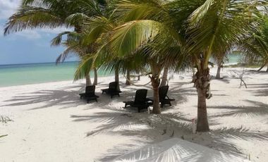 VENTA DE VILLA FRENTE AL MAR, SAN BENITO, PROGRESO