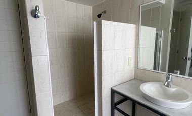 Departamento en renta en Eulogio Parra a dos cuadras de López Mateos