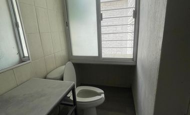 Departamento en renta en Eulogio Parra a dos cuadras de López Mateos