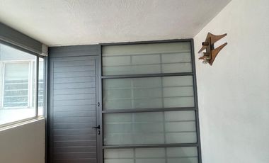 Departamento en renta en Eulogio Parra a dos cuadras de López Mateos