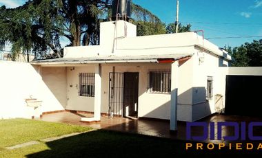 Casa en alquiler 3 ambientes - Malvinas Argentinas