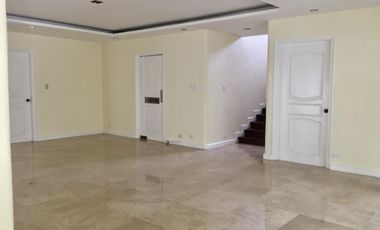 3 Bedroom House with garden FOR RENT - Green Meadows Village, Pasig