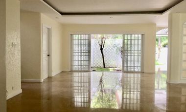 3 Bedroom House with garden FOR RENT - Green Meadows Village, Pasig