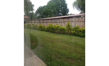 SE VENDE VENDE  O PERMUTA CASA CAMPESTRE A 5 MINUTOS DE ULLOA