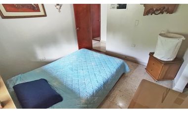 Vendo amplia casa de descanso en Copacabana en unidad cerrada
