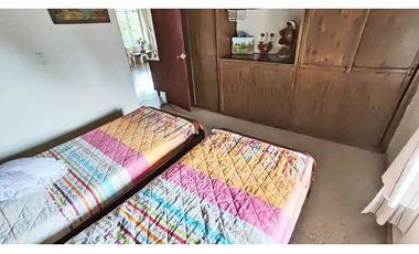 Vendo amplia casa de descanso en Copacabana en unidad cerrada