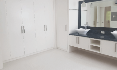 4BR House for Rent in Dasmariñas Village, Makati - RR3185782