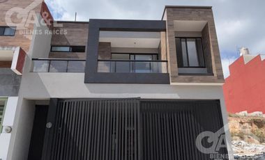 Casa en Venta Tres Recámaras en Fraccionamiento Morada Quetzal