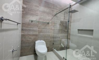Casa en Venta en Fraccionamiento Paseo de la Reina