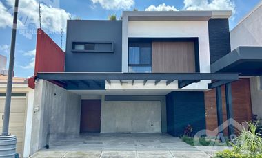 Casa en Venta  Fraccionamiento Peñón de las Cumbres