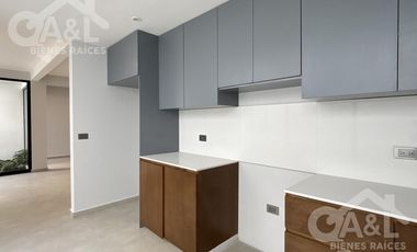 Moderna Casa en Venta La Finca Pedregal  Animas