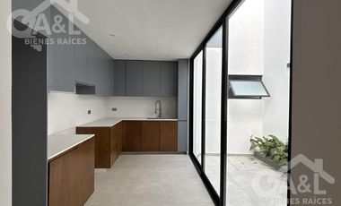 Moderna Casa en Venta La Finca Pedregal  Animas