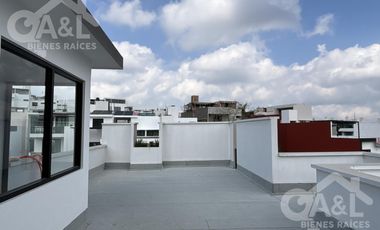Moderna Casa en Venta La Finca Pedregal  Animas