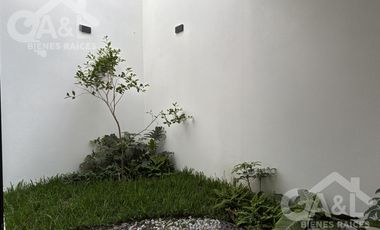Moderna Casa en Venta La Finca Pedregal  Animas