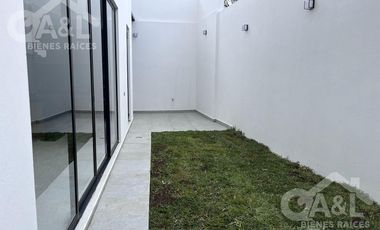 Casa en Venta Recamara en Planta Baja  Fraccionamiento Privado
