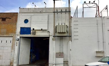 Bodega en renta, Col. Real, 495 M2 construcción, a 10 min del centro de Guadalajara