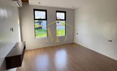 5BR MODERN RFO CORNER HOUSE WITH POOL FOR SALE IN ANGELES CITY, PAMPANGA