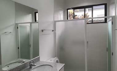 4BR House for Rent in Dasmariñas Village, Makati - RR3046982