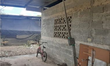 SE VENDE CASA LOS HATILLOS DE PESÉ