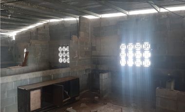 SE VENDE CASA LOS HATILLOS DE PESÉ