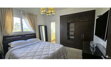 SE ALQUILA MODERNO APARTAMENTO DE 2 REC.EN COCOLI