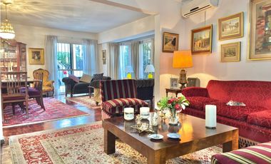 VENTA CASA 4 DORMITORIOS C/PILETA B° LAS ROSAS CORDOBA