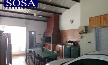 CASA QUINTA en G. Catan, Calle Libres Nº 652