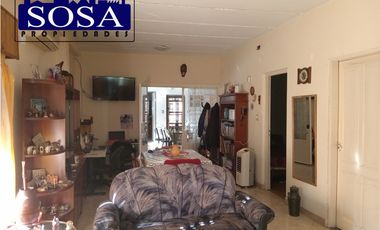 CASA QUINTA en G. Catan, Calle Libres Nº 652