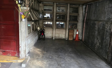 3BR House and Lot With parking FOR SALE in Brgy. Palanan Makati City