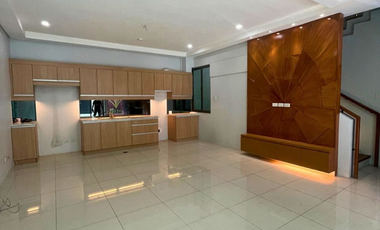 4-Level 3BR Townhouse with 2 Parking Slots FOR SALE in Dover Hill, San Juan