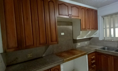 4BR Townhouse with Garden & 2-Carport FOR SALE in Woodside Homes, Quezon City