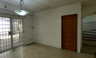 4BR Townhouse with Garden & 2-Carport FOR SALE in Woodside Homes, Quezon City